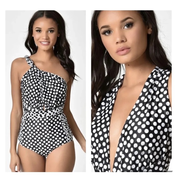 NWT Marilyn Monroe
Convertible One-Piece
Swimwear Size XL Black /White
Polka Dot - Picture 3 of 9
